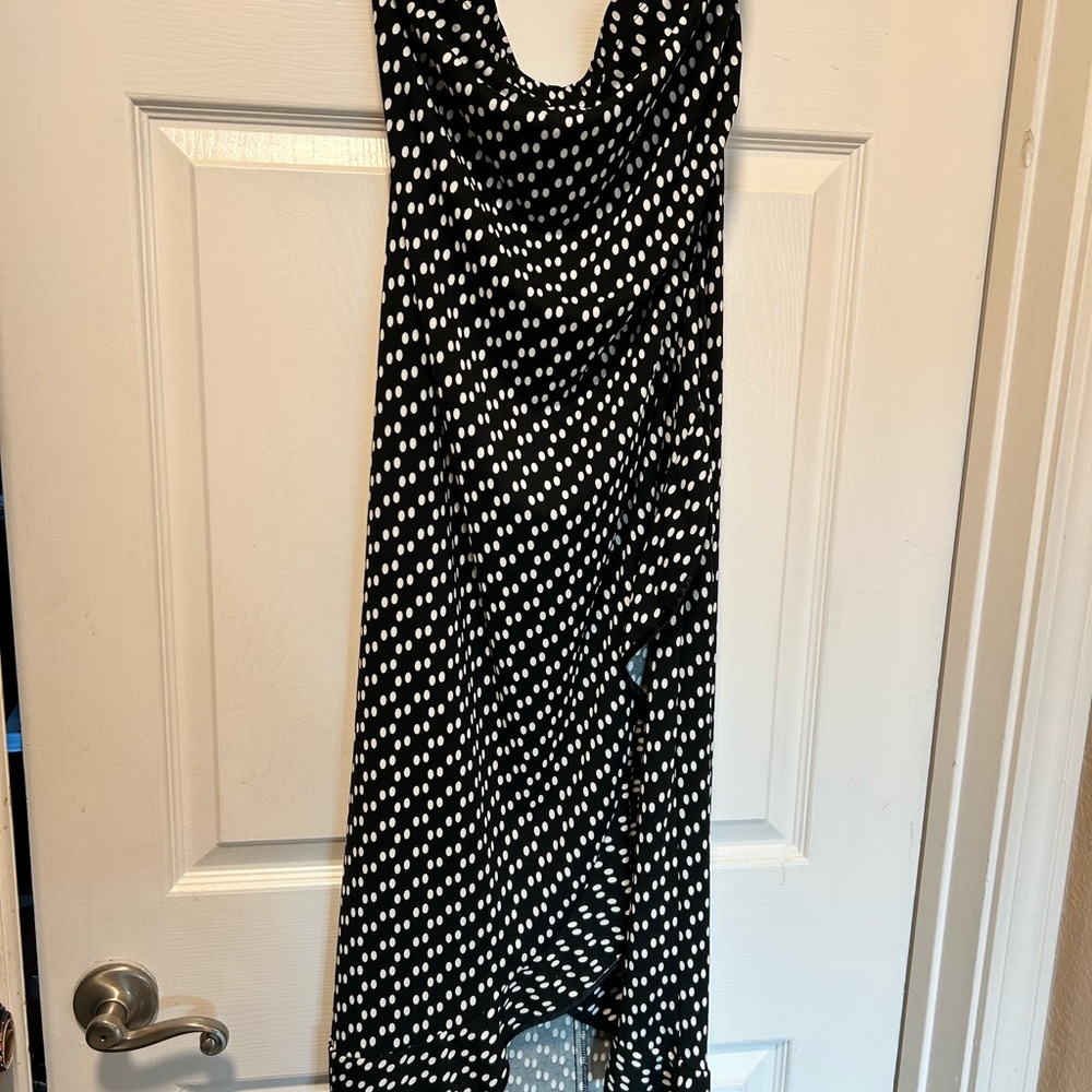 Elegant Black and White Polka Dot strapless Dress